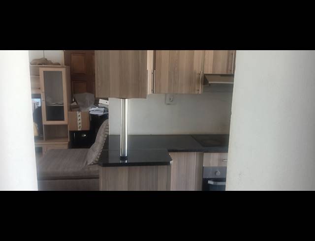 3 BEDROOM FREEHOLD FOR SALE IN WINDMILL PARK